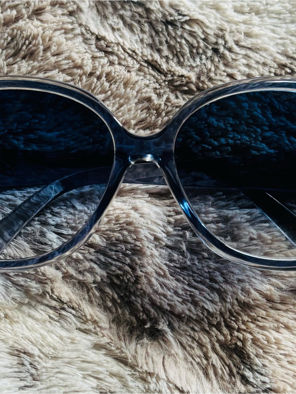 Jessica Simpson Blue Transparent Round Women's Sunglasses
